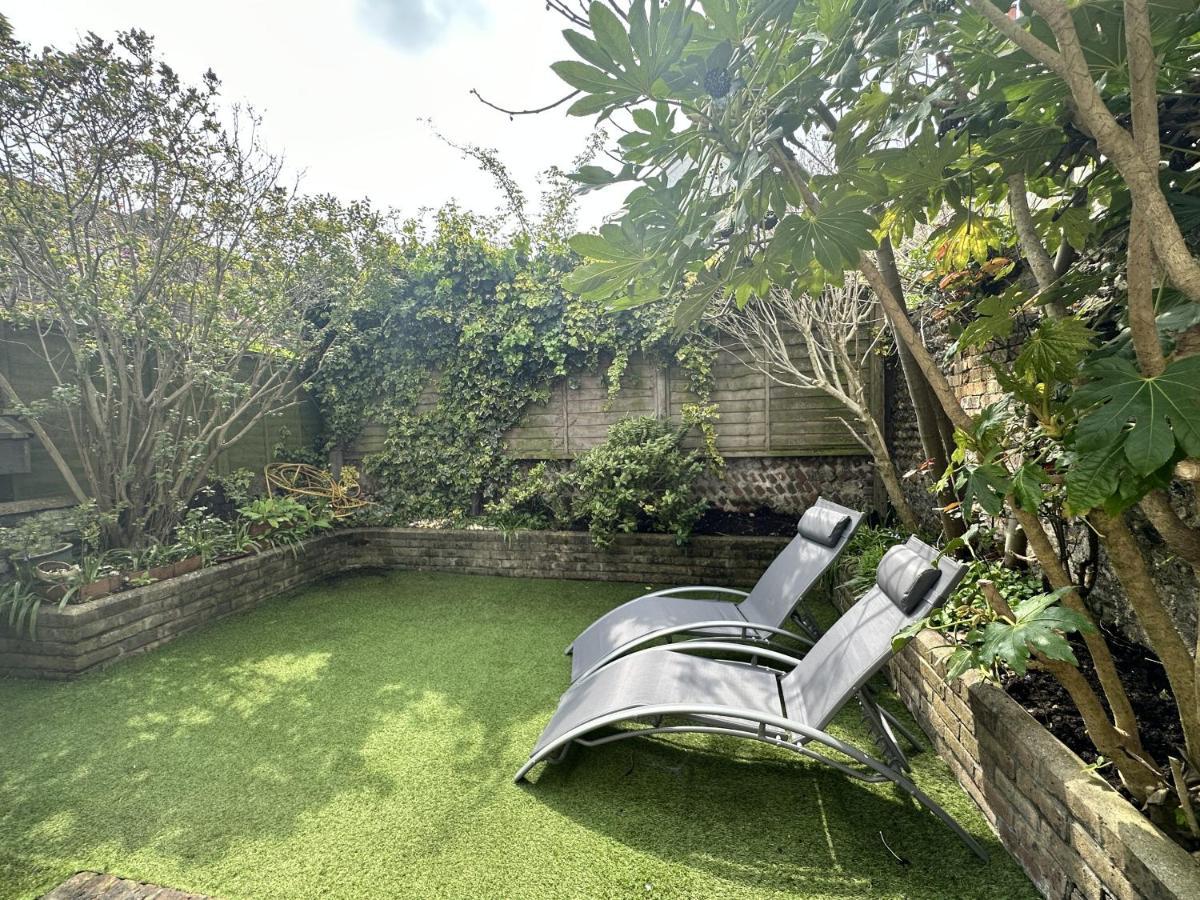 Amazing Apartment, Private Garden, Off Street Parking Brighton Екстер'єр фото